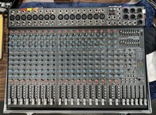 CARVIN CONCERT SERIES C2040 MIXER WITH CASE EXCELLENT CONDITION 