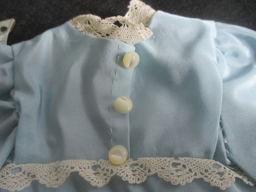 Robe pour poupee ancienne fait - pour,