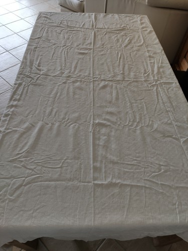 Ancienne nappe brodée