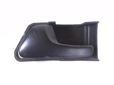 Poignee interieur avant droit