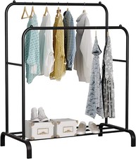 Porte-manteau sur pied en