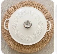 Le Creuset Dutch Oven RARE Signature Pot Cast Iron Cocotte Fleur 28cm 4qt NEW