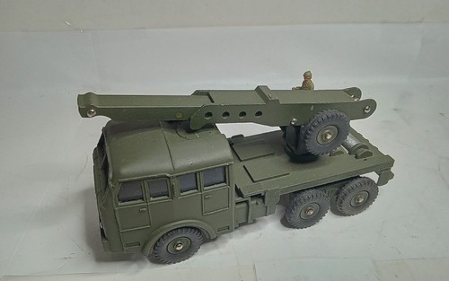 Dinky toys ancien 826 - toys,