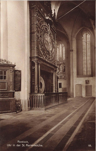 Horloge rostock dans église - rostock, l'église
