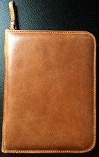 Pochette-organiseur en cuir