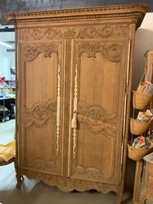ARMOIRE DE MARIAGE EN CHÊNE