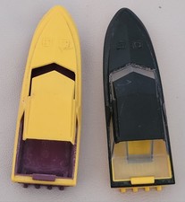 Lot 2 Anciens jouet Bateau