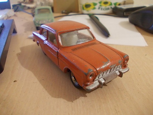 Dinky toys ford taunus - dinky, 12m