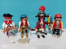 PLAYMOBIL LOT X4 FIGURINES