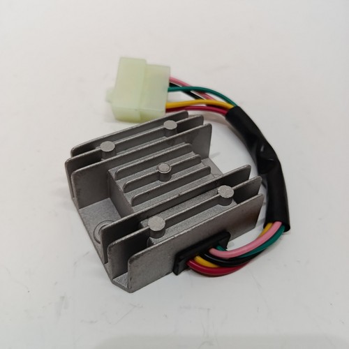 Régulateur tension type - régulateur, de