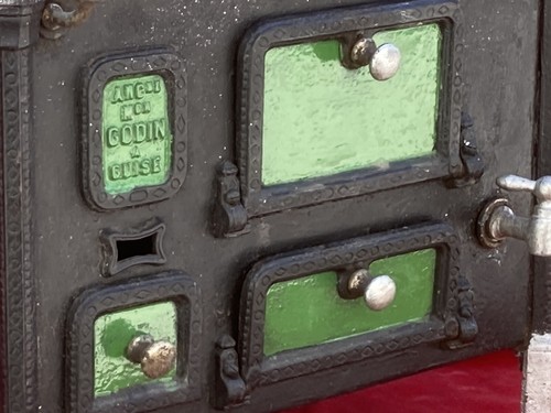Jouet ancien cuisinière godin - jouet,