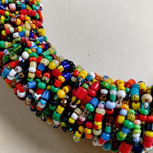 Collier plastron ethnique