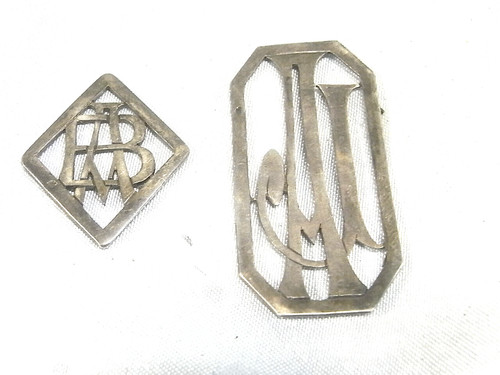 Lot 2 monogrammes - 2,