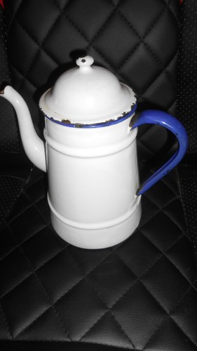Cafetière ancienne tole - ancienne,