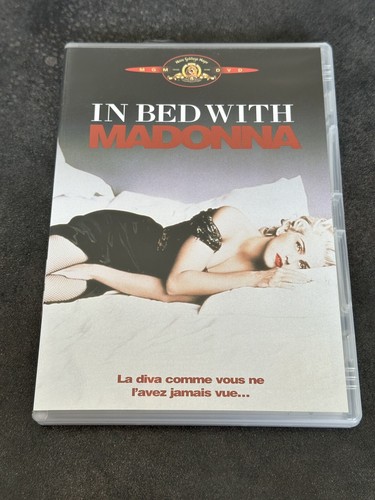 Bed with madonna dvd - in,