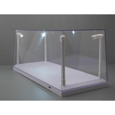 Display case with 4 Ultra