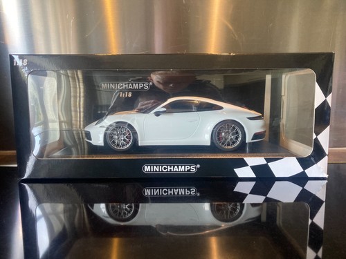 Rare porsche 911 992 - porsche,