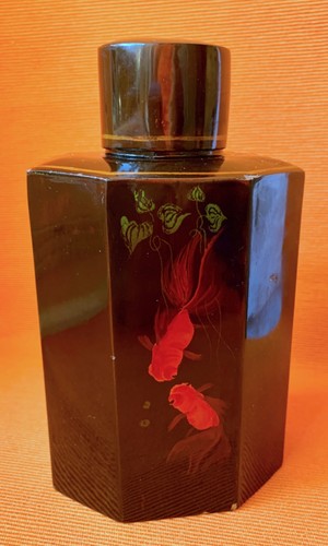 Flacon ancien laqué - , noir