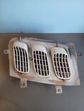 Renault Twingo 1 / Grille prise d'air capot / 7700822915