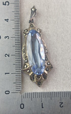 Ancien pendentif, art nouveau, pierre bleue et marcassites, en argent