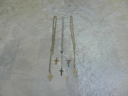 Lot objet religieux - objet, chapelet