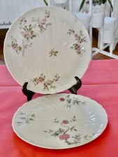 Duo ASSIETTES à DESSERT porcelaine LIMOGES Lazeyras 1908/14 décor floral délicat