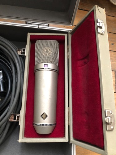 Micro neuman u67 - micro, a