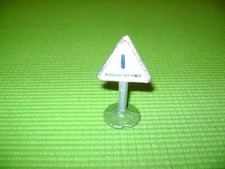 QUIRALU PANNEAU DE SIGNALISATION CHAUSSEE DEFORMEE