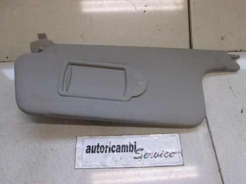 8200246824 sun visor left