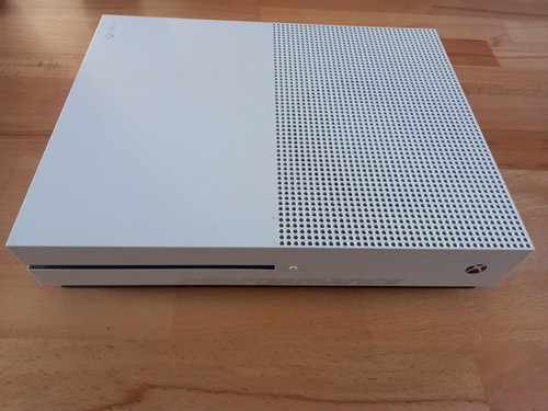 Xbox one console - s,