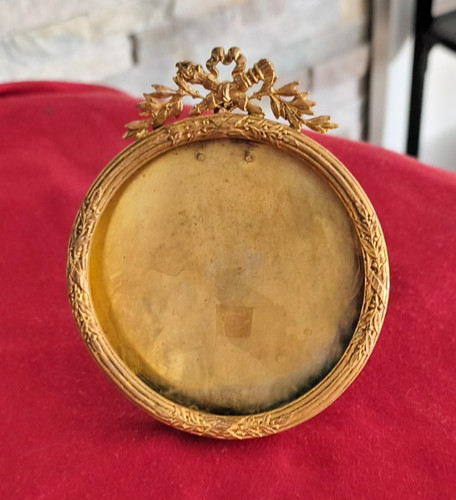 Cadre rond ornements bronze - cadre,