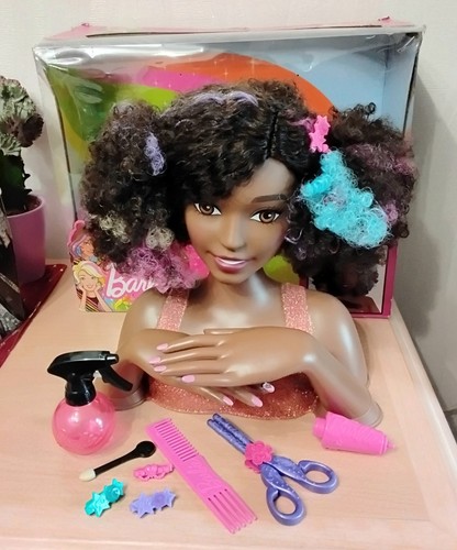 Barbie tête coiffer en - tête,