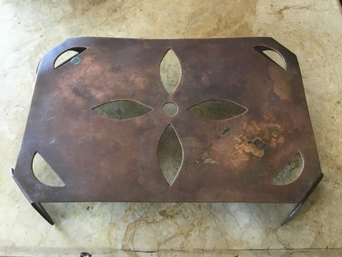 Dessous plat ancien en - dessous, de