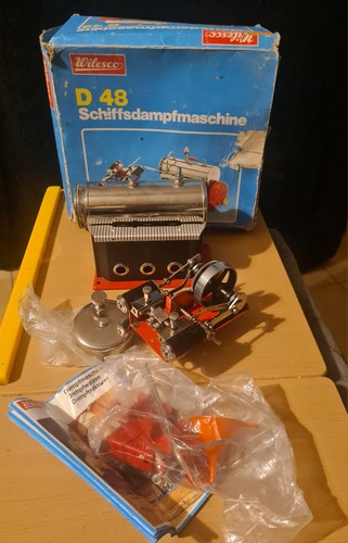 Machine vapeur marine - à,
