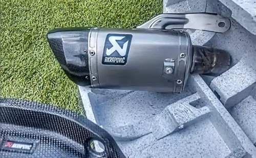 Ligne échappement akrapovic - ligne, d'échappement