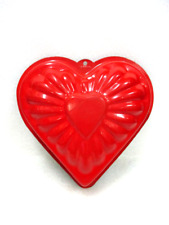 Metal cake pan "Heart" (Patisse) to hang