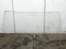 Pare brise PEUGEOT 204