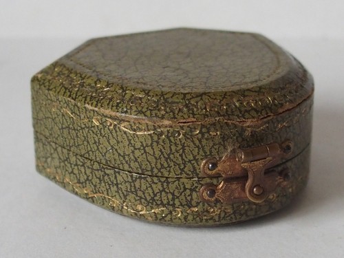 Ecrin pour bijoux ancien - pour,