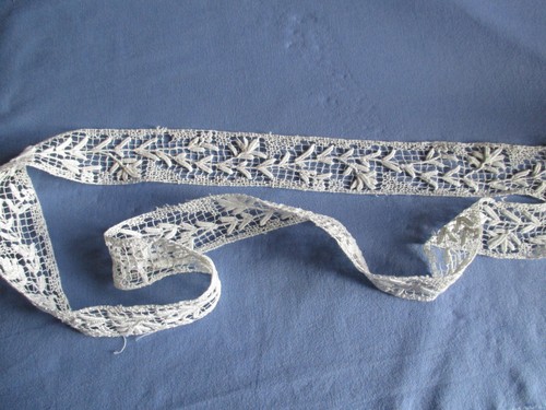 Entre deux dentelle filet - dentelle,
