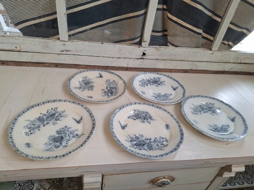 Assiettes plates faïencerie - 5,