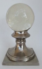 Superbe GRANDE BOULE D'ESCALIER en CRISTAL ou VERRE bullé et METAL ARGENTE