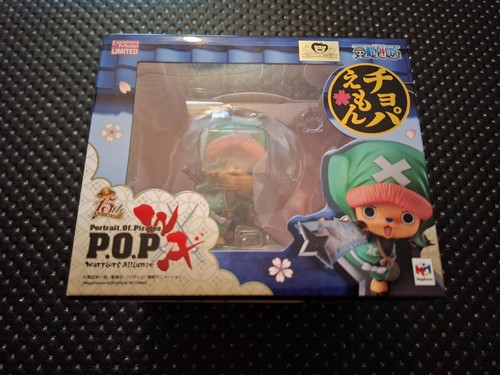 Figurine one piece chopper - one,