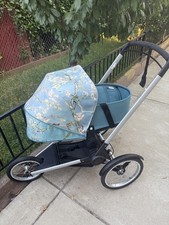 Bugaboo runner base and Bee stroller with bassinet, read description.