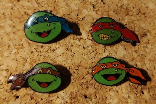 Pin têtes tortue - 4,