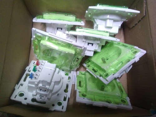 Lot prise courant 2p t - lot,
