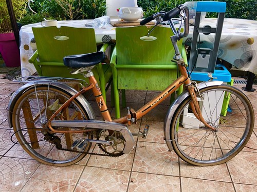 Modèle rare vélo peugeot - vélo,