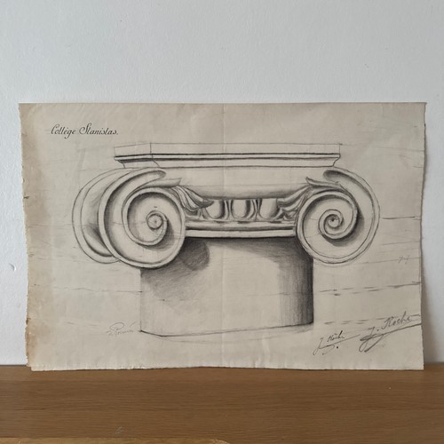 Dessin fusain chapiteau