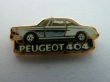 PIN' S 'VOITURE /  PEUGEOT