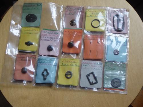 Lot bouton boucle jeton goujon - bouton,