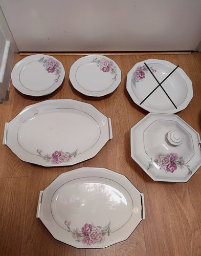 Service table porcelaine - -,